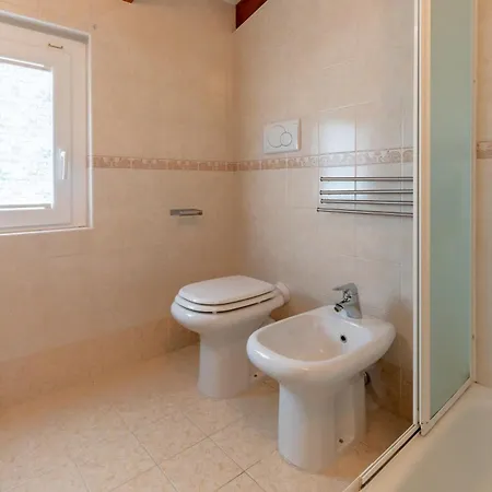 Apartament Skylake By Design *